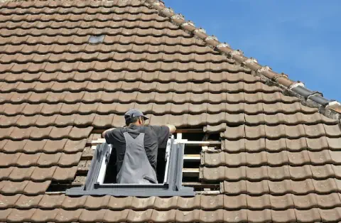 Pose de velux - Pomeys